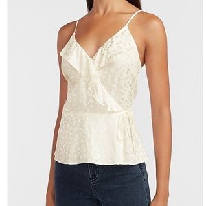 Brand new NWOT Express wrap front jacquard print. Flawless Brand New